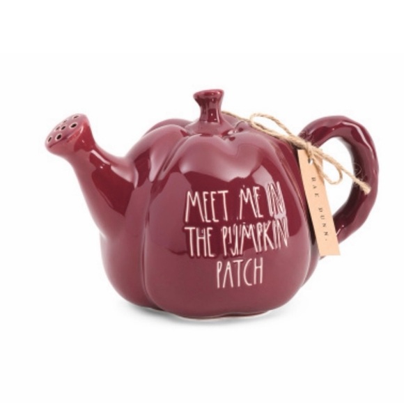 Rae Dunn MEET ME IN THE PUMPKIN PATCH ceramic watering can. NWT - Picture 1 of 4